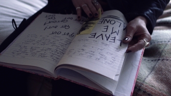 I Saw Black Clouds Screenshot