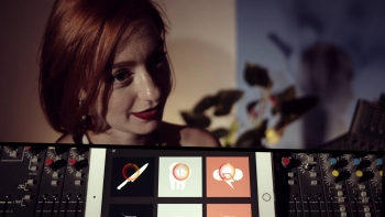 Dark Nights with Poe and Munro Screenshot