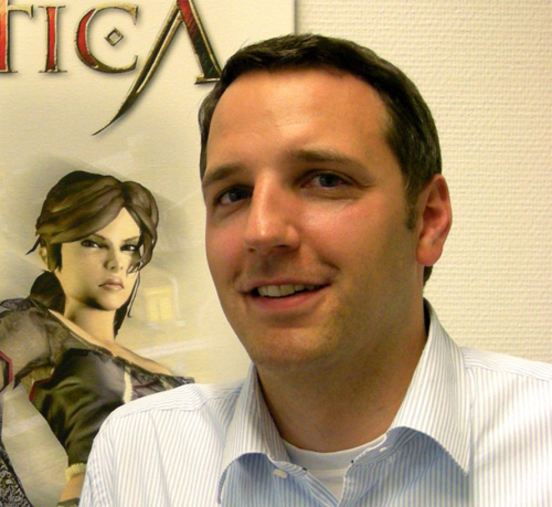 Interview mit Dr. Florian Stadlbauer (DECK13) Interview mit Dr. Florian Stadlbauer (DECK13)